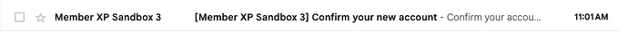 El asunto de un correo enviado desde la comunidad sin la función de asunto de correo simple activada.