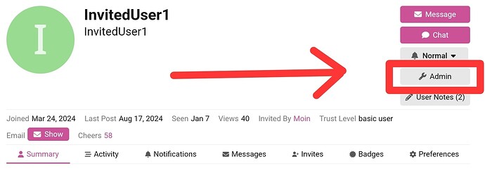 تُظهر الصورة ملف تعريف مستخدم مُسمى "InvitedUser1" مع تفاصيل مثل "انضم في 24 مارس 2024" و "آخر مشاركة في 17 أغسطس 2024" و "شوهد في 7 يناير" إلى جانب أقسام تفاعلية مثل "رسالة" و "دردشة" وزر "مسؤول" مميز. (تم وصفه بواسطة الذكاء الاصطناعي)