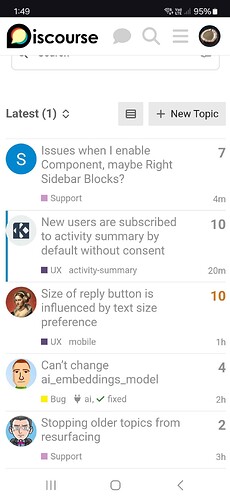 Uno screenshot mostra vari thread su un forum, con argomenti che includono problemi con un componente Discord, nuovi utenti che non acconsentono ai riepiloghi delle attività e altre preferenze dell'interfaccia utente. (Didascalia dell'IA)