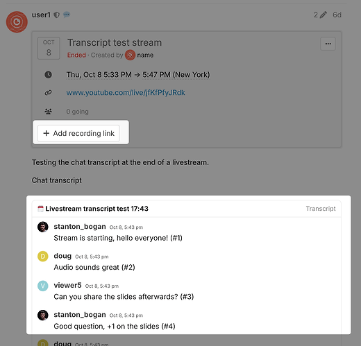 El botón "Añadir enlace de grabación" para adjuntar una grabación a un evento de transmisión en vivo finalizado y la transcripción de chat incrustada del evento.
