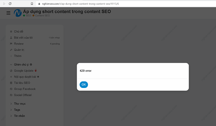 La imagen muestra una pantalla de computadora con un navegador web abierto que muestra una página de resultados de un motor de búsqueda de "Aplicar contenido corto en SEO de contenido". (Subtitulado por IA)
