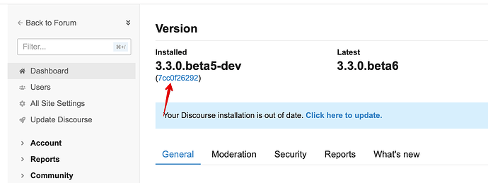 The image is a screenshot of a computer interface, likely from a Linux system, showing a version update dialog box with the title "Version 3.3.0-beta5-dev (7cc0f6292)" and a description of the update's contents. (Captioned by AI)