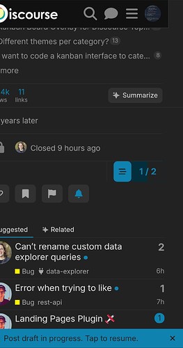 L'immagine mostra un'interfaccia di un server Discord con vari membri che discutono di problemi tecnici e un post fissato che chiede feedback sul numero di temi per categoria. (Didascalia dell'IA)