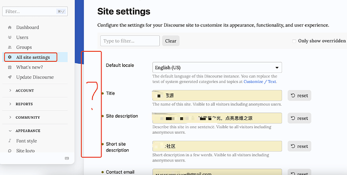 The image shows a user interface within the Discourse software, specifically a site settings page where various configuration options for customizing a site are displayed, including the default language, title, and site descriptions. (Título gerado por IA)