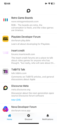 Das Bild zeigt einen Screenshot einer Discourse Hub-App mit verschiedenen Foren, darunter Retro Game Boards, Playdate Developer Forum, Insert Credit, TidBITS Talk, Discourse Meta und Nova Developer Forum, die alle auf weißem Hintergrund angezeigt werden. (Von KI beschriftet, von einem Menschen korrigiert)