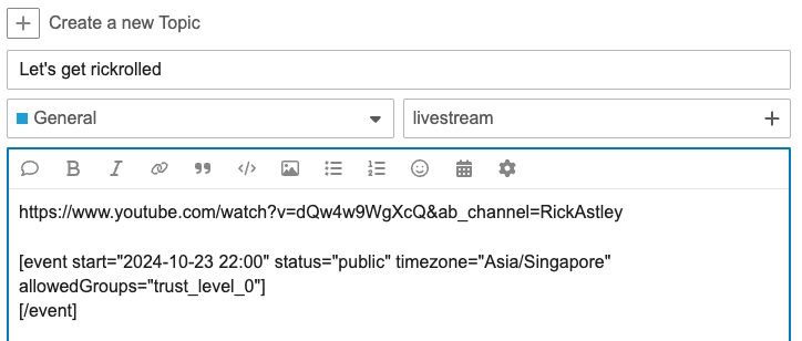 Текстовый редактор с сообщением о создании новой темы со ссылкой на видео YouTube, датой начала мероприятия прямой трансляции и статусом «публично». (Подпись сгенерирована ИИ)
